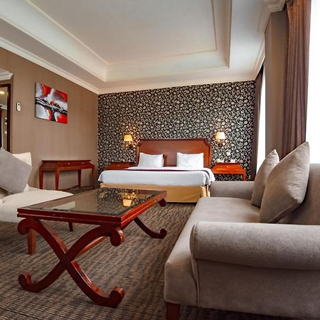 The Mirah Hotel Bogor Esterno foto